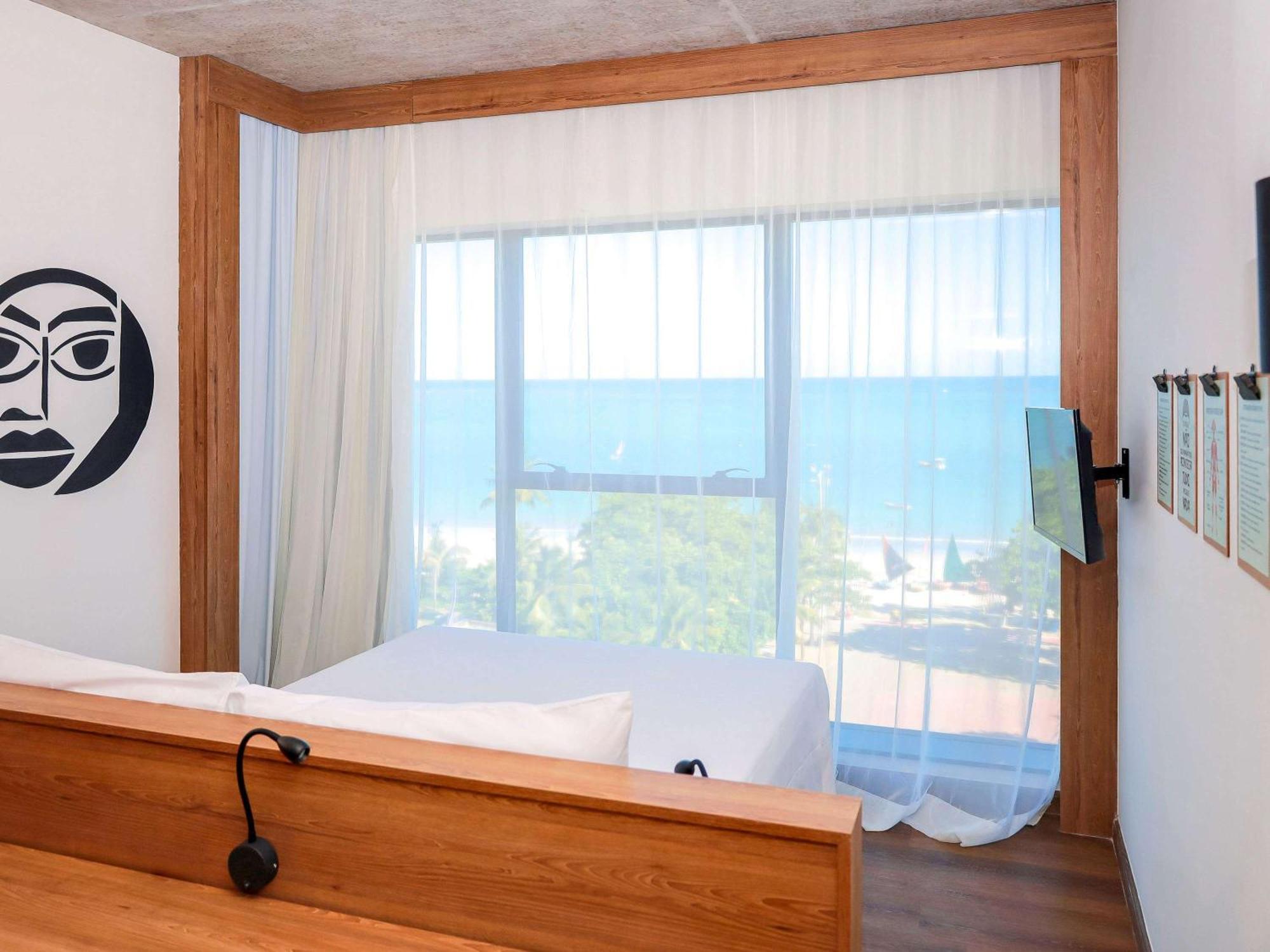 Hotel Ibis Styles Maceio Pajucara Exterior foto