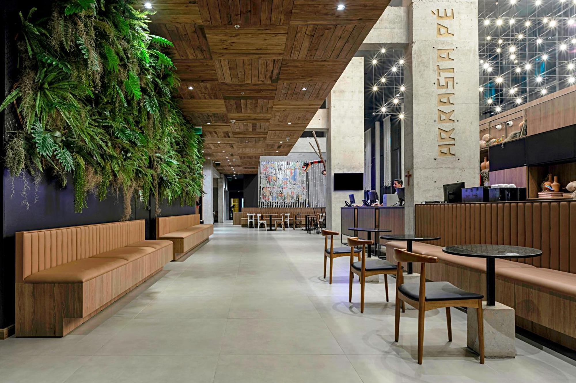 Hotel Ibis Styles Maceio Pajucara Exterior foto